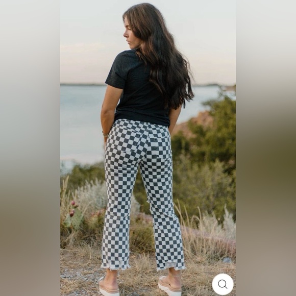 BOUTIQUE ROUND THE TRACK JEANS, 9/10 NWT - Picture 2 of 6